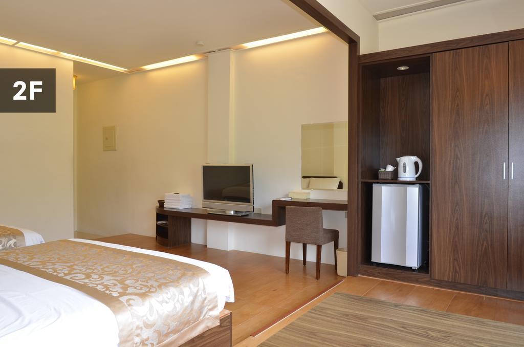 The Blue Lagoon B&B Fengbin Exterior foto